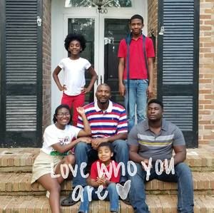 Meet your Posher, Charles